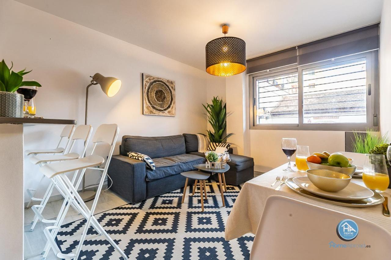 Malaga Boutique Stay - Carlos Haya Area With Parking Exterior foto